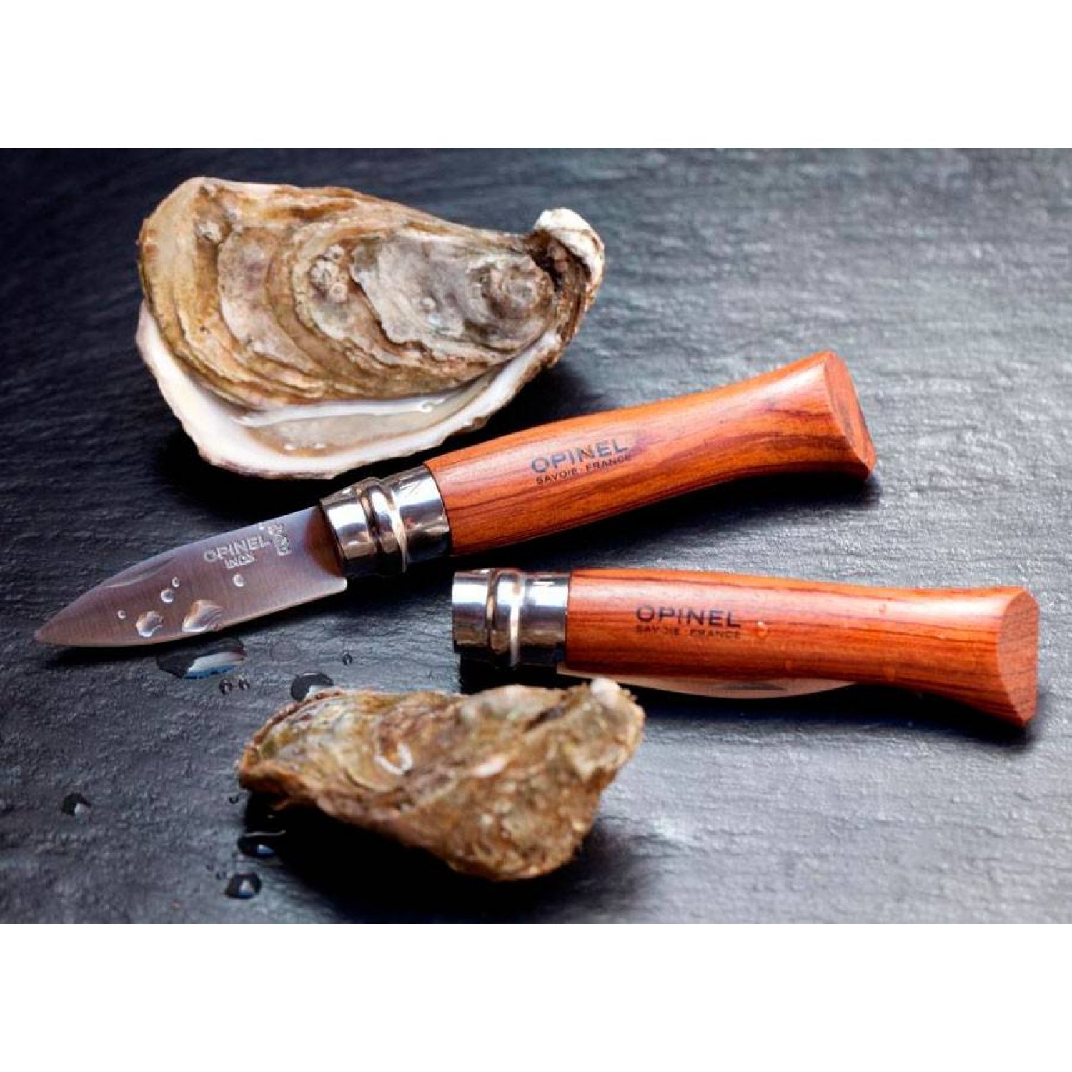 Opinel Oyster Knife No. 9 - The best knife for opening an oyster